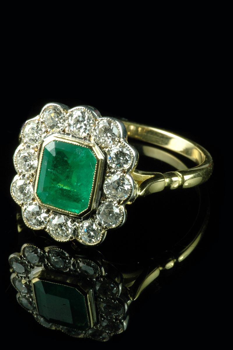 18ct Gold Emerald & Diamond Cluster Ring | Goodwins Antiques