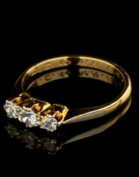 18ct Yellow Gold 3 Stone Diamond Ring, Circa 1930, 0.35ct